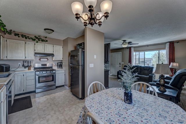 4720 APRES VOUS CT, Rapid City, SD 57703
