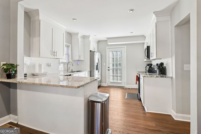 1390 Almont Drive SW, Atlanta, GA 30310