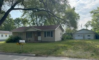 824 Harbor Avenue, Monroe, MI 48162