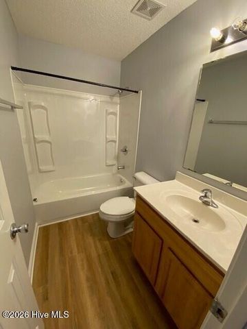 6958 Newbury Way, Wilmington, NC 28411