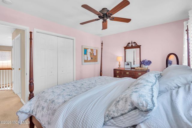 4 Adrift Avenue, Barnegat, NJ 08005