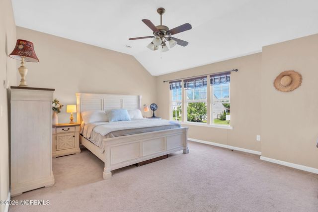4 Adrift Avenue, Barnegat, NJ 08005