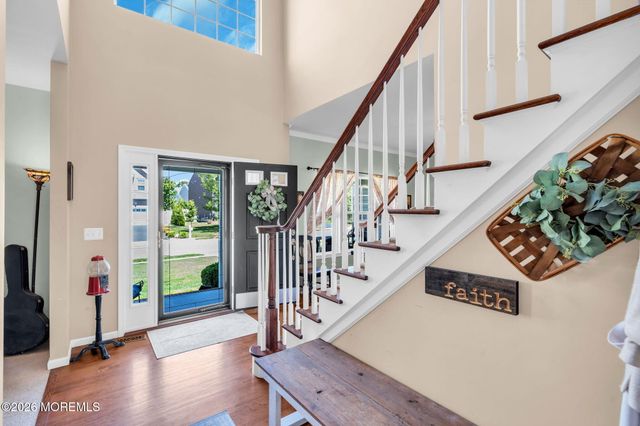 4 Adrift Avenue, Barnegat, NJ 08005