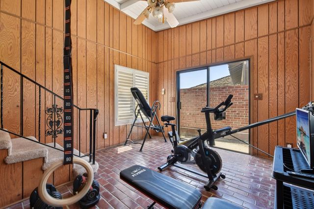 1786 Le Bec Ct, Lodi, CA 95240