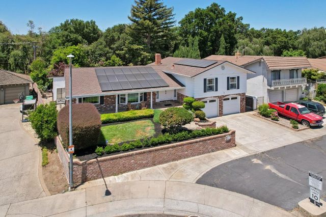 1786 Le Bec Ct, Lodi, CA 95240