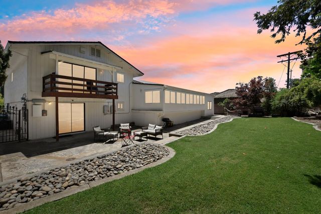 1786 Le Bec Ct, Lodi, CA 95240