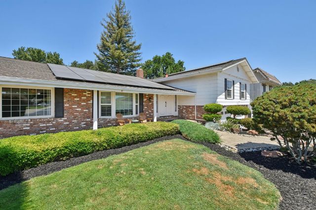 1786 Le Bec Ct, Lodi, CA 95240