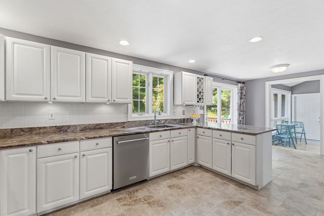 571 Linden St, Boylston, MA 01505