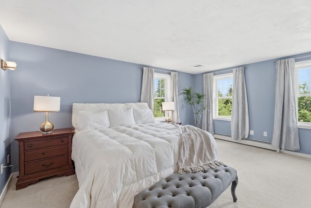 571 Linden St, Boylston, MA 01505