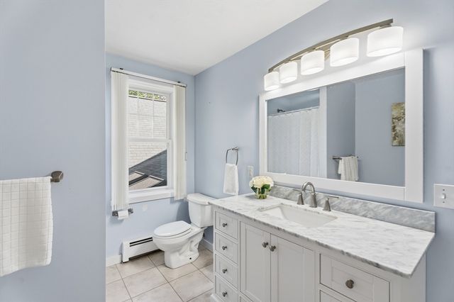571 Linden St, Boylston, MA 01505