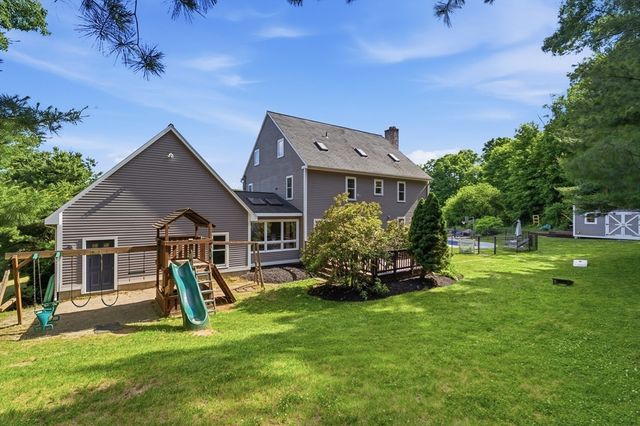 571 Linden St, Boylston, MA 01505