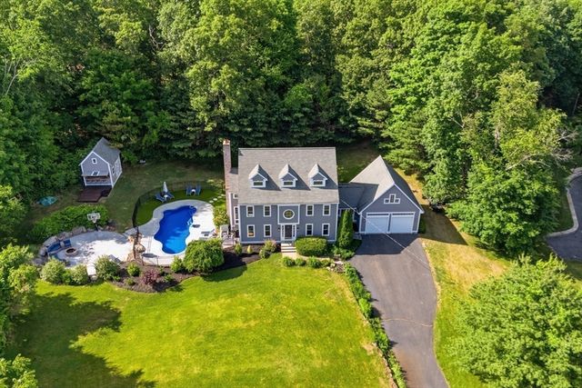 571 Linden St, Boylston, MA 01505
