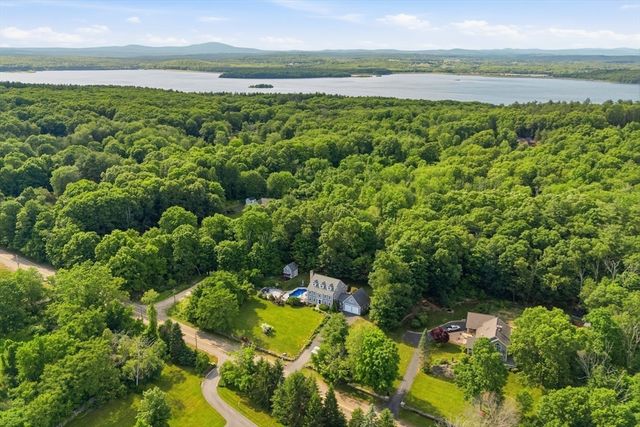 571 Linden St, Boylston, MA 01505