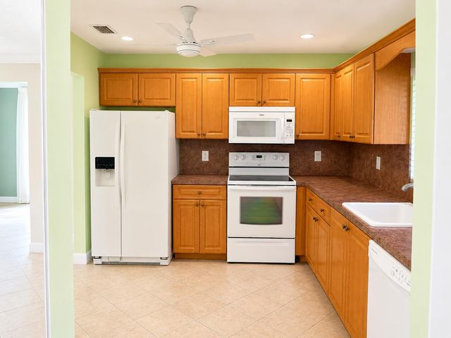 6401 Lasalle Drive, Delray Beach, FL 33484