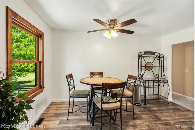2647 Curdy Road, Howell, MI 48855