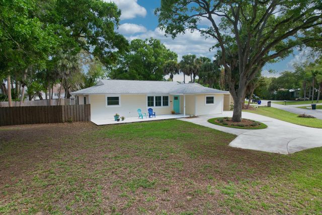 491 Carnival Terrace, Sebastian, FL 32958