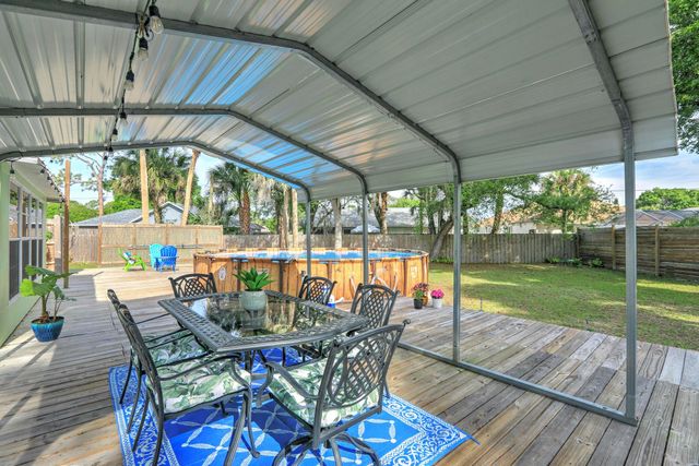 491 Carnival Terrace, Sebastian, FL 32958