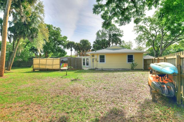 491 Carnival Terrace, Sebastian, FL 32958