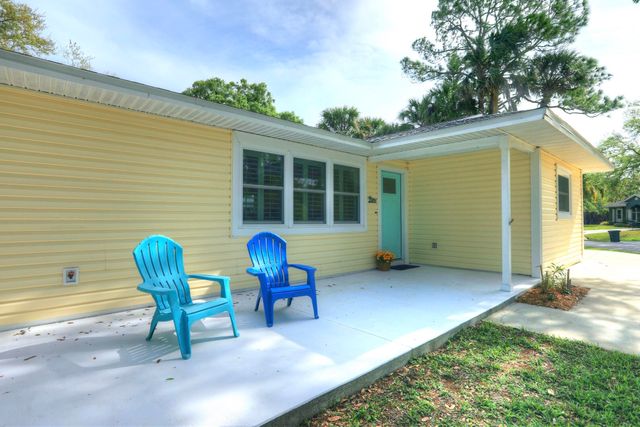 491 Carnival Terrace, Sebastian, FL 32958