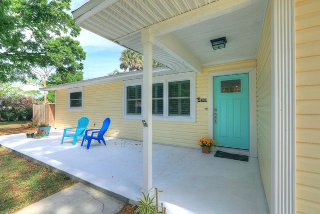 491 Carnival Terrace, Sebastian, FL 32958