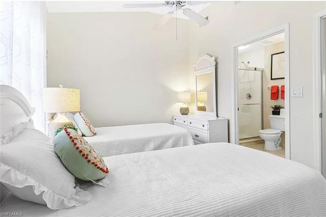 4450 Botanical Place CIR 6, Naples, FL 34112
