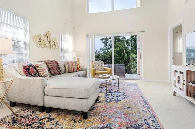 4450 Botanical Place CIR 6, Naples, FL 34112