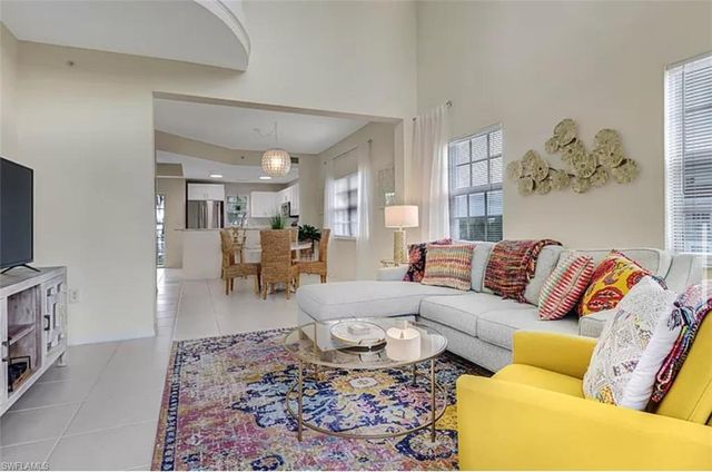 4450 Botanical Place CIR 6, Naples, FL 34112