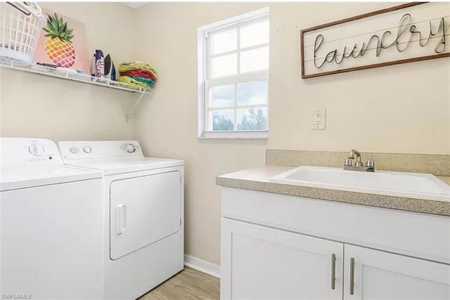 4450 Botanical Place CIR 6, Naples, FL 34112