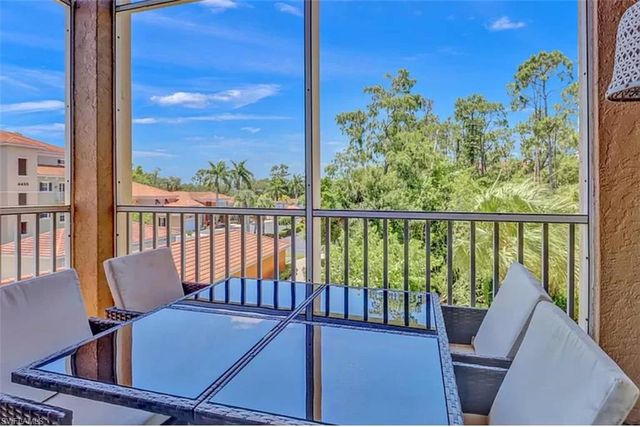 4450 Botanical Place CIR 6, Naples, FL 34112