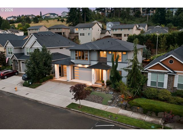 2012 Nw 44TH Ave, Camas, WA 98607