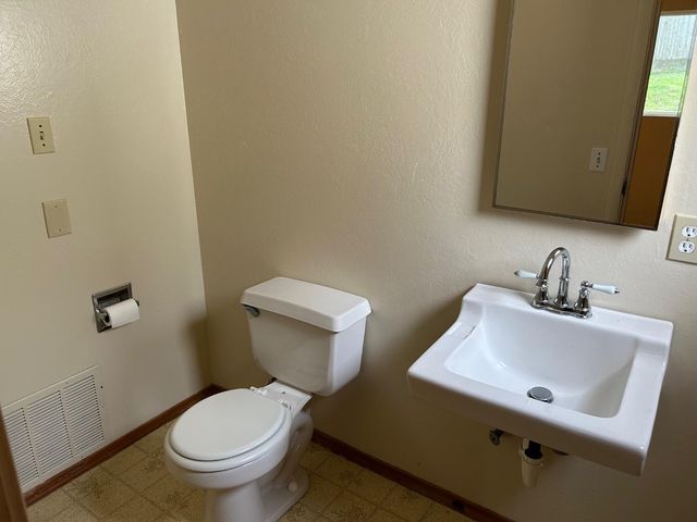 1247 Buena Vista Avenue, Pacific Grove, CA 93950