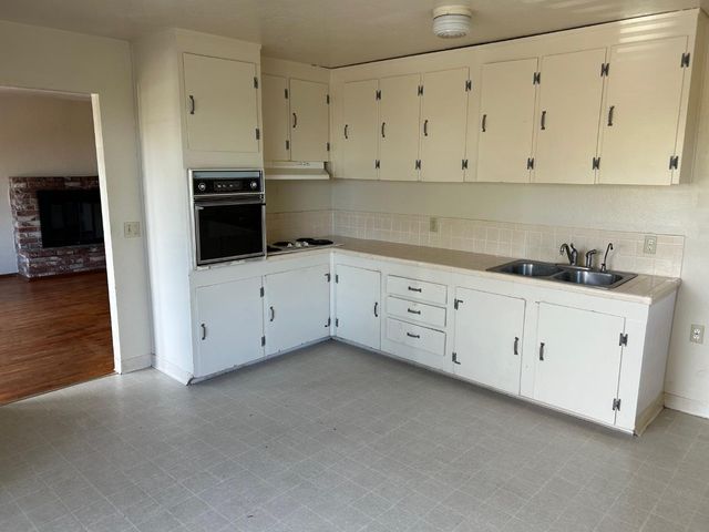 1247 Buena Vista Avenue, Pacific Grove, CA 93950