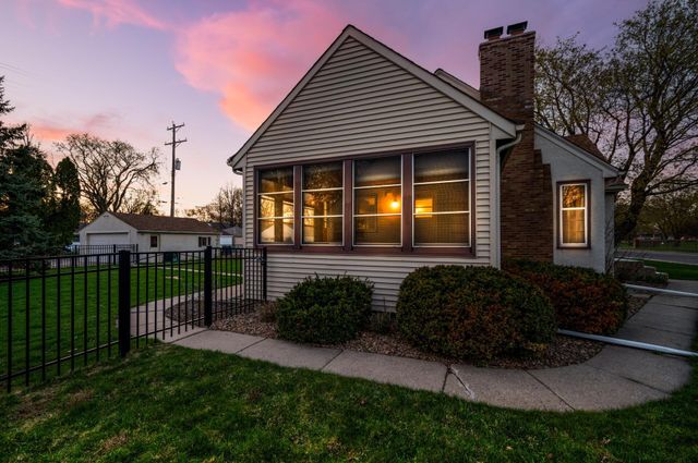 3014 Stinson Boulevard, Minneapolis, MN 55418