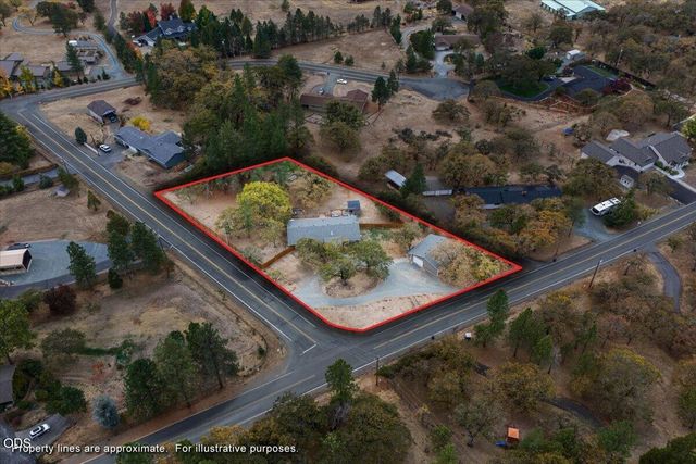 445 Colonial Drive 445 Colonial Drive, Grants Pass, OR 97526