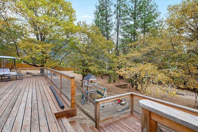 445 Colonial Drive 445 Colonial Drive, Grants Pass, OR 97526