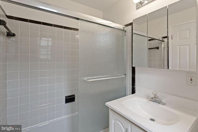 7106 JAYHAWK ST, Annandale, VA 22003
