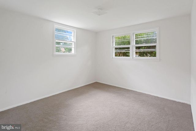 7106 JAYHAWK ST, Annandale, VA 22003