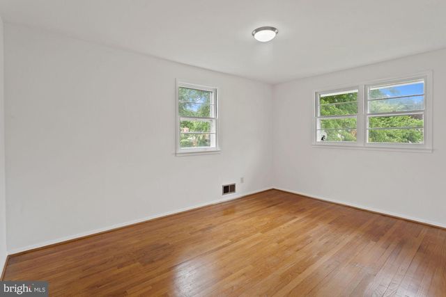 7106 JAYHAWK ST, Annandale, VA 22003