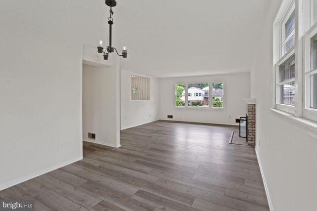 7106 JAYHAWK ST, Annandale, VA 22003