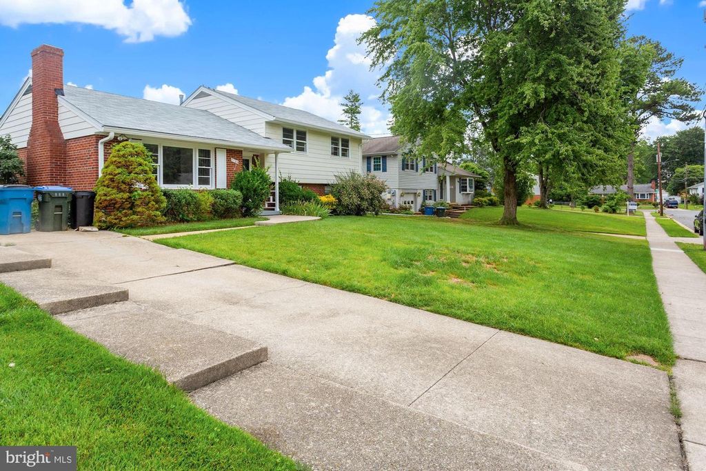 7106 JAYHAWK ST, Annandale, VA 22003