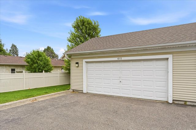 615 1st Avenue NW, Osseo, MN 55369