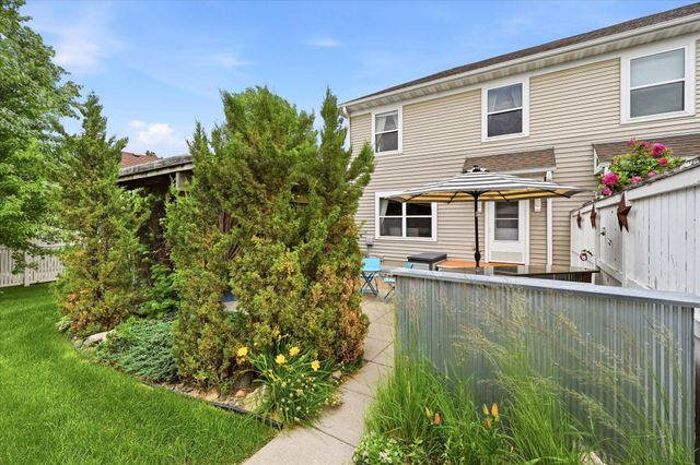615 1st Avenue NW, Osseo, MN 55369