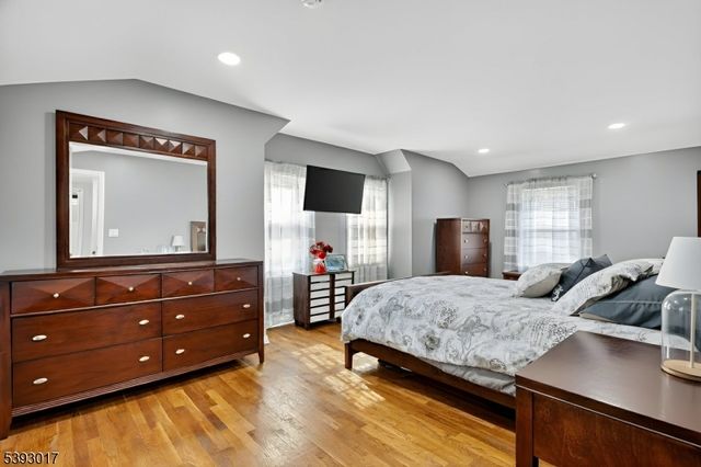 870 Passaic Ave, Kearny Town, NJ 07032