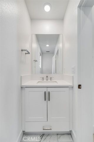 241 Culture, Irvine, CA 92618