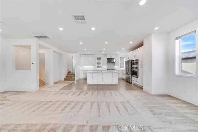 241 Culture, Irvine, CA 92618