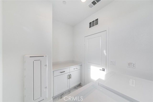 241 Culture, Irvine, CA 92618