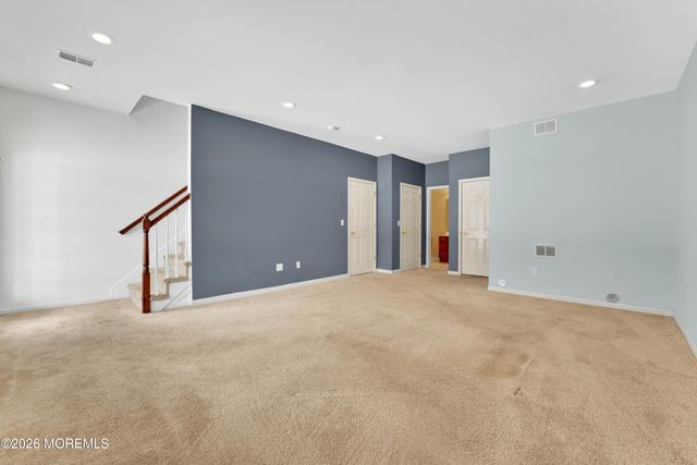 26 Daly Court 1548, Old Bridge, NJ 08857