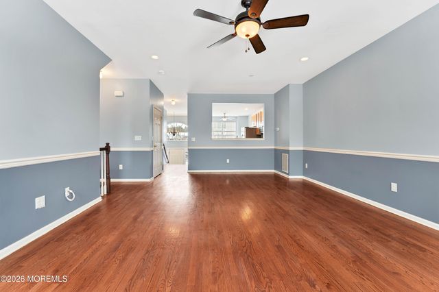 26 Daly Court 1548, Old Bridge, NJ 08857