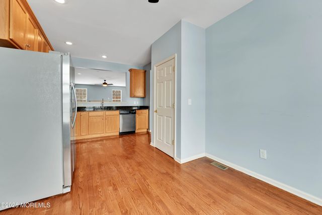 26 Daly Court 1548, Old Bridge, NJ 08857