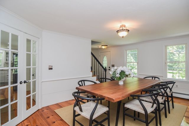 359 Se Main St, Douglas, MA 01516